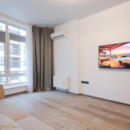 Апартаменты 1359в Kvartet Panorama View Киев